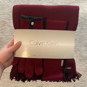 NWT Calvin Klein Headband/Scarf/Glove